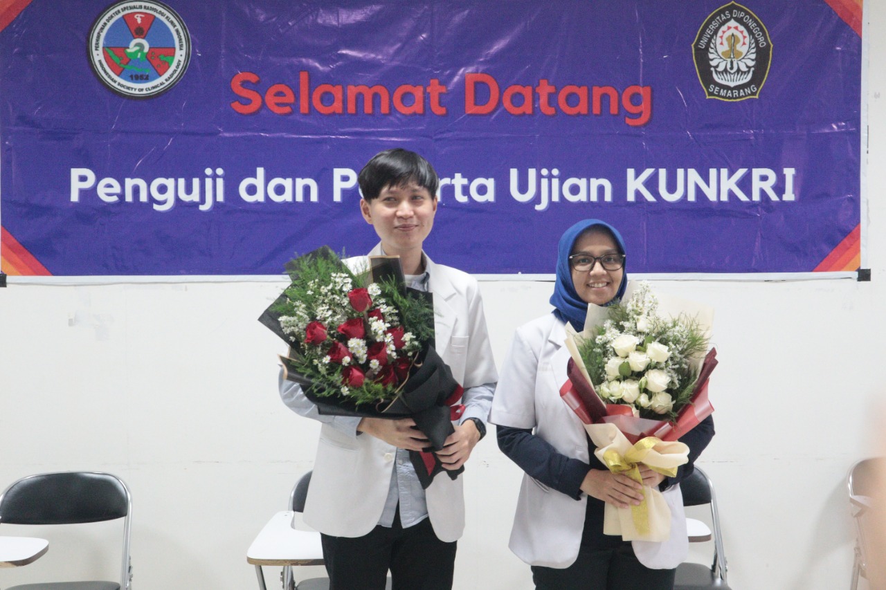 dr. Victor Christian, peraih Juara 2 KUNKRI dan Juara 1 Radiologi Award & dr. Nadia Aini Putri Panisutia, peraih Juara 3 KUNKRI dan Juara 2 Radiologi Award